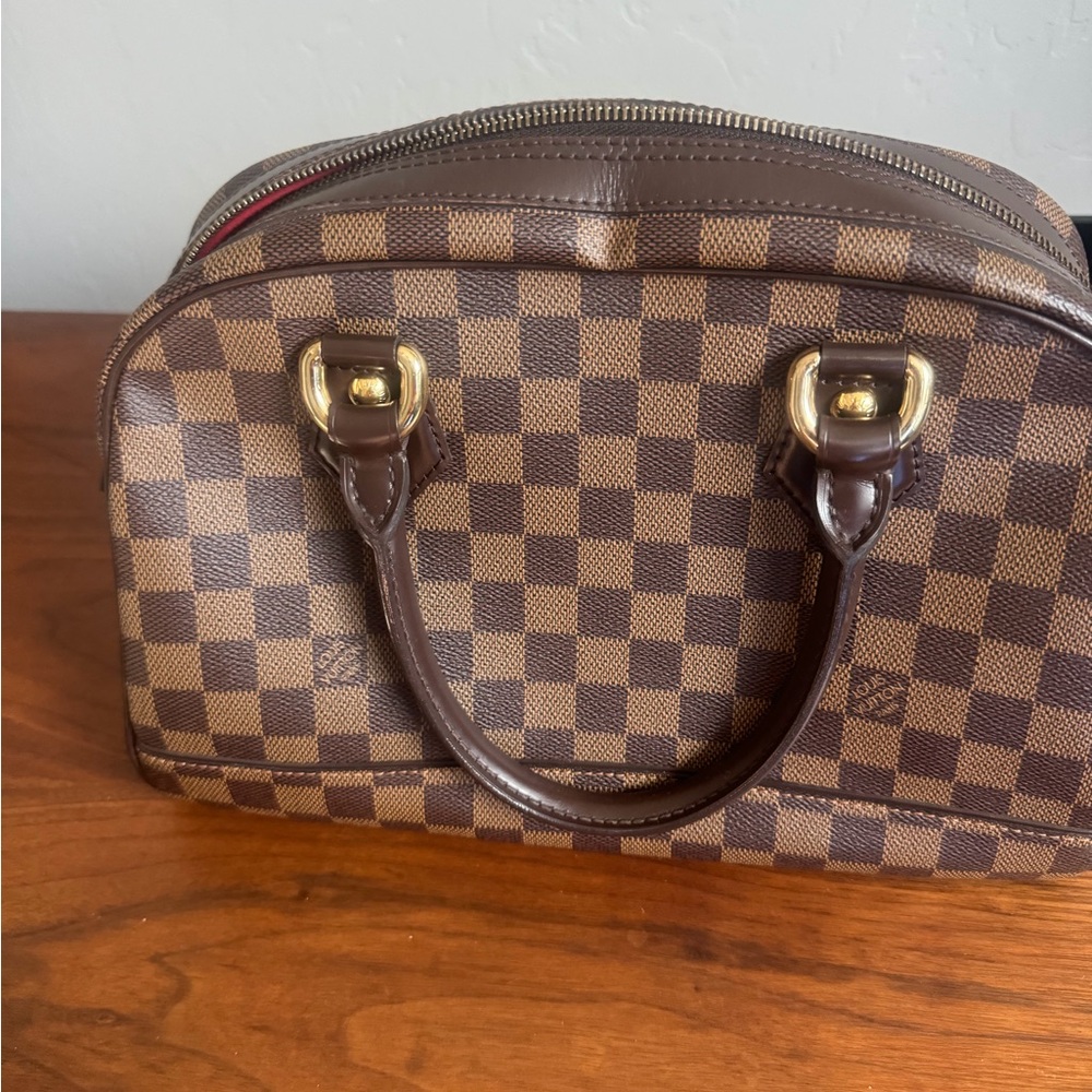 Louis Vuitton Duomo *Authentic* - Picture 4 of 10